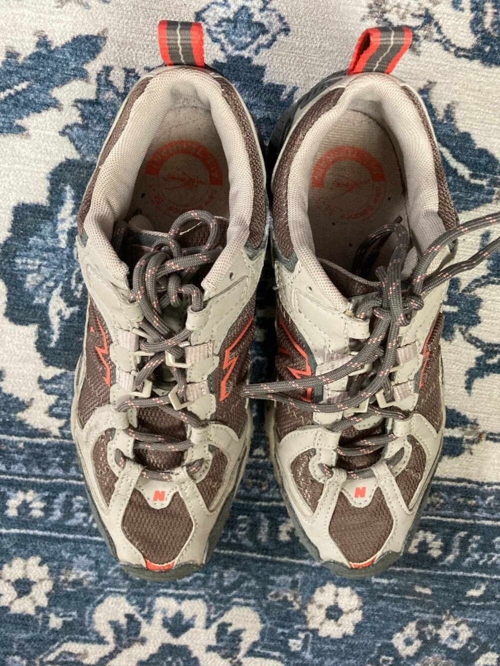 New Balance Trail Hiking and Running Shoe, Women 7, comfy lightweight Like new